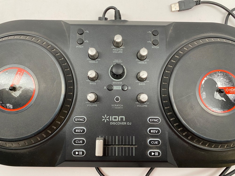 Ion Discover DJ Computer System Dual Turntable USB Controller