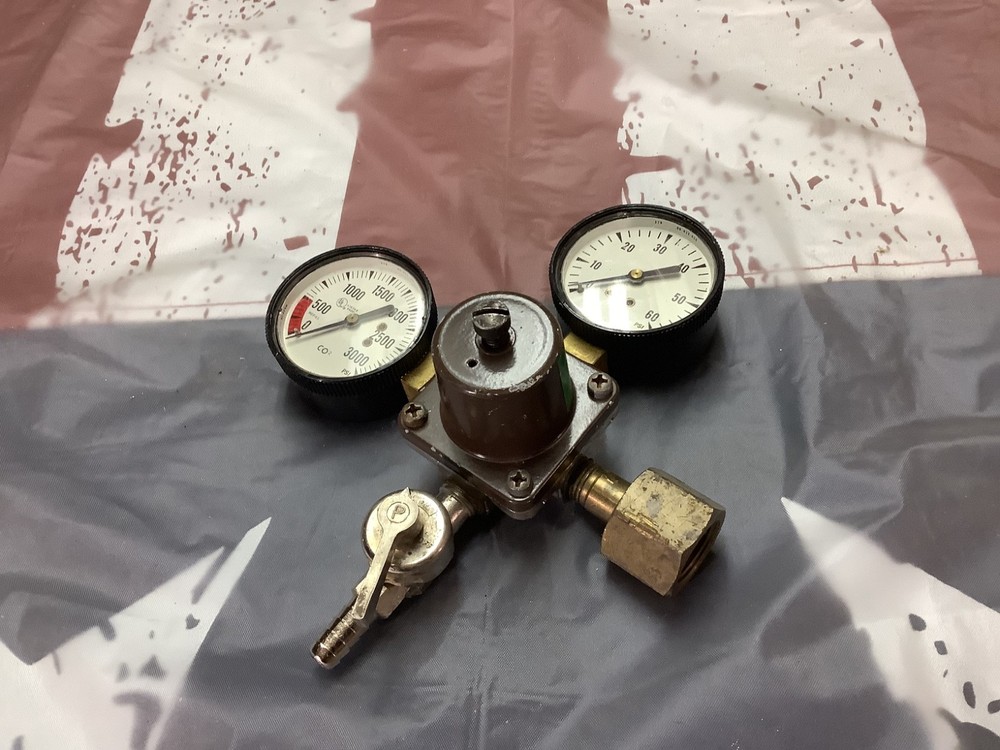🇺🇸 CORNELIUS  Co2 / N2 GAS REGULATOR SODA / DRAFT BEER SYSTEMS 🇺🇸