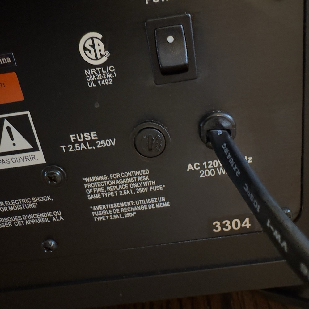 JBL SUB136 Subwoofer - Tested