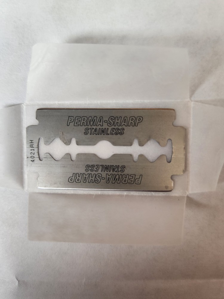 5 Double Edge Razor Blades, Gillette Perma-Sharp