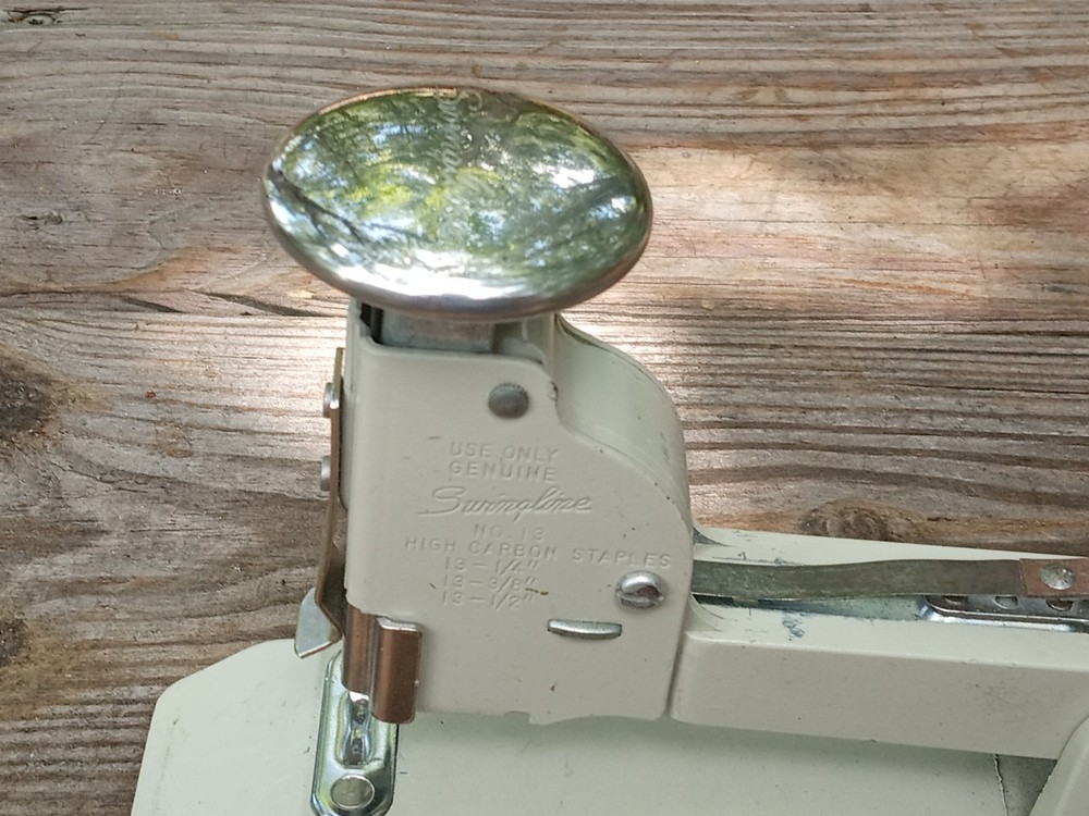 VINTAGE SWINGLINE No. 13 STAPLER (TESTED WORKING)
