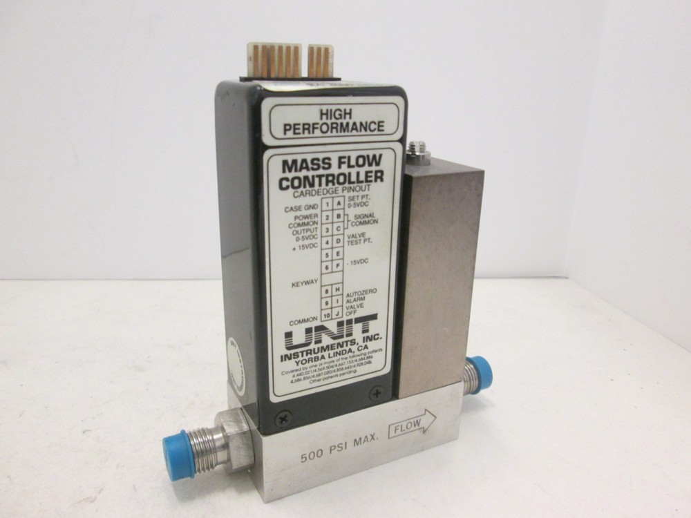 Unit UFC-1100A, Mass Flow Controller MFC, O2, 400 SCCM, Used