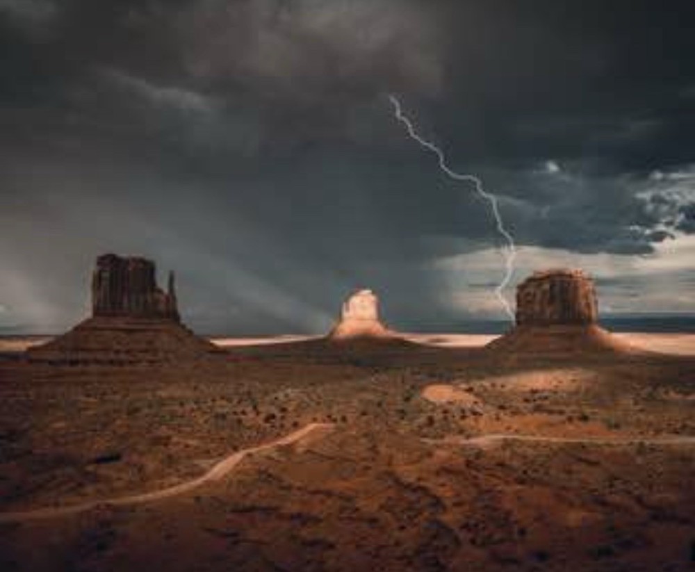 MIOPS Smart+ Camera & Flash Trigger Smartphone Controllable High Speed