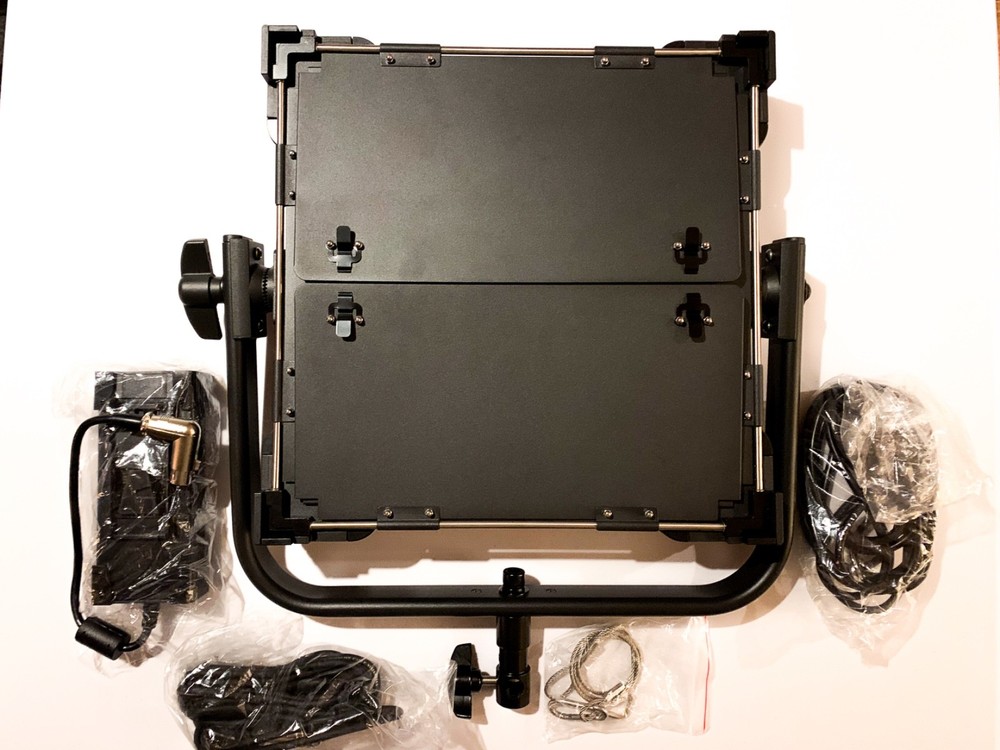 Fotodiox Pro FACTOR 1x1 V-2000ASVL Bicolor Dimmable Studio Light