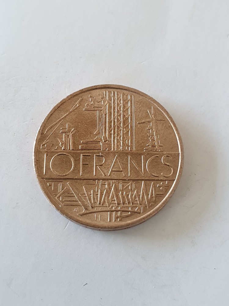 France 10 Francs Coin 1975 Circulated