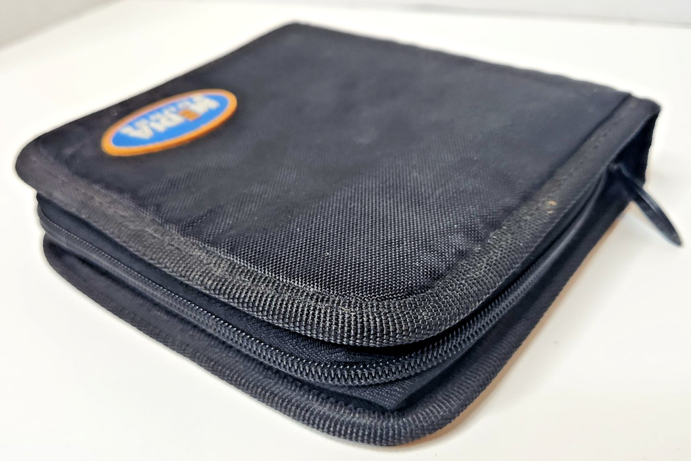 Media Source 24 CD/DVD/Blu-ray Disc Storage Wallet Case**Pre-Owned**