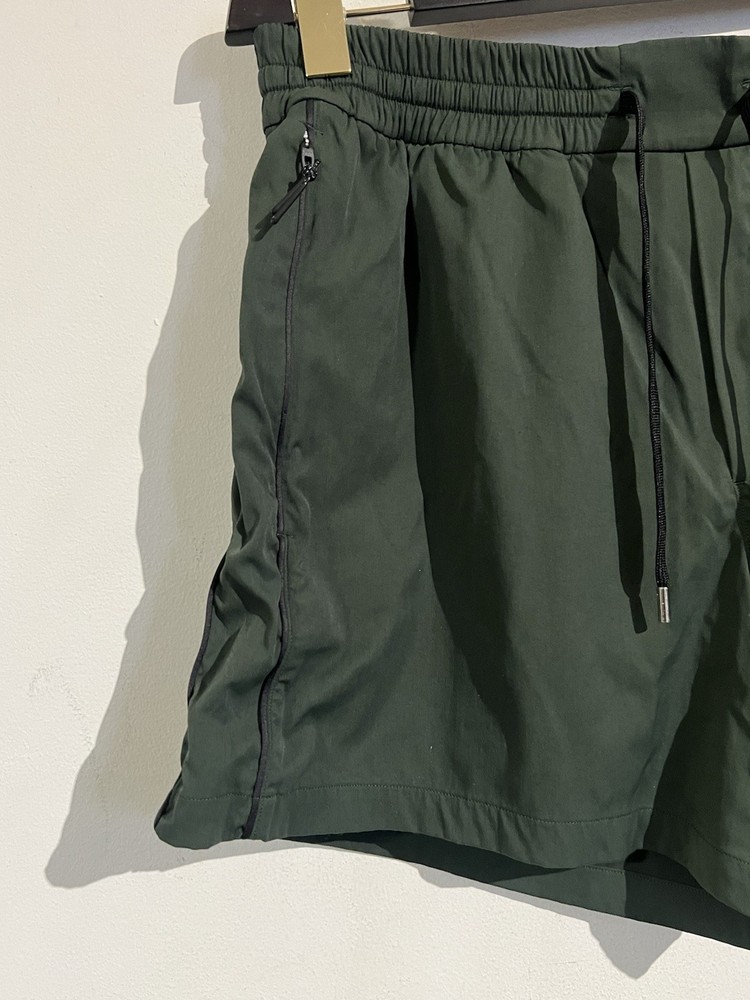 Lululemon X Erewhon Green Short L
