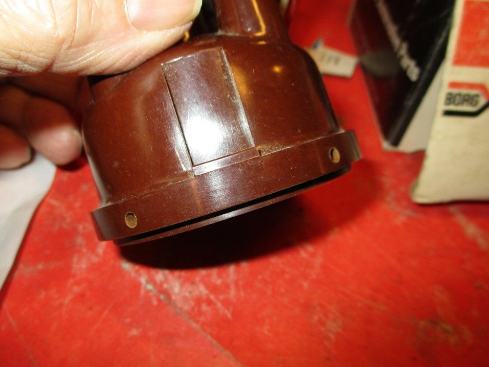 VOLKSWAGEN-PORSCHE-1954-1960--Distributor Cap