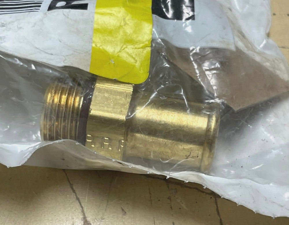 NEW Cummins 5253025 Plain Hose Coupling