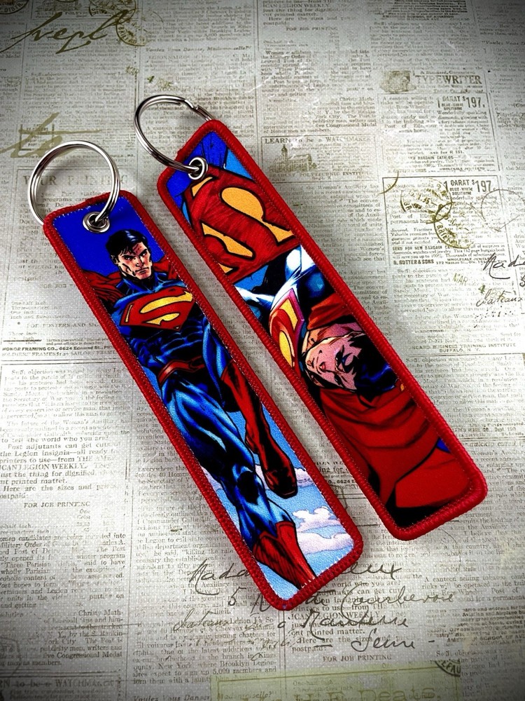 1 Piece Double Sided 5 Inch Superman Keychain
