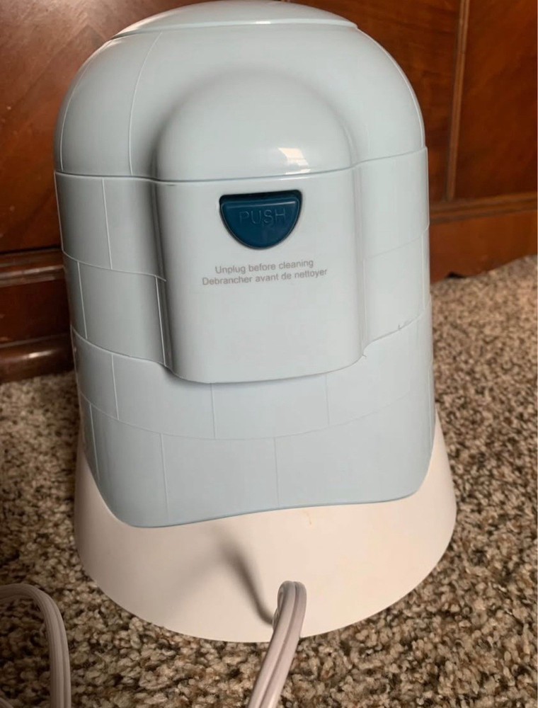 Sunbeam Igloo Snow Cone Maker Blue White