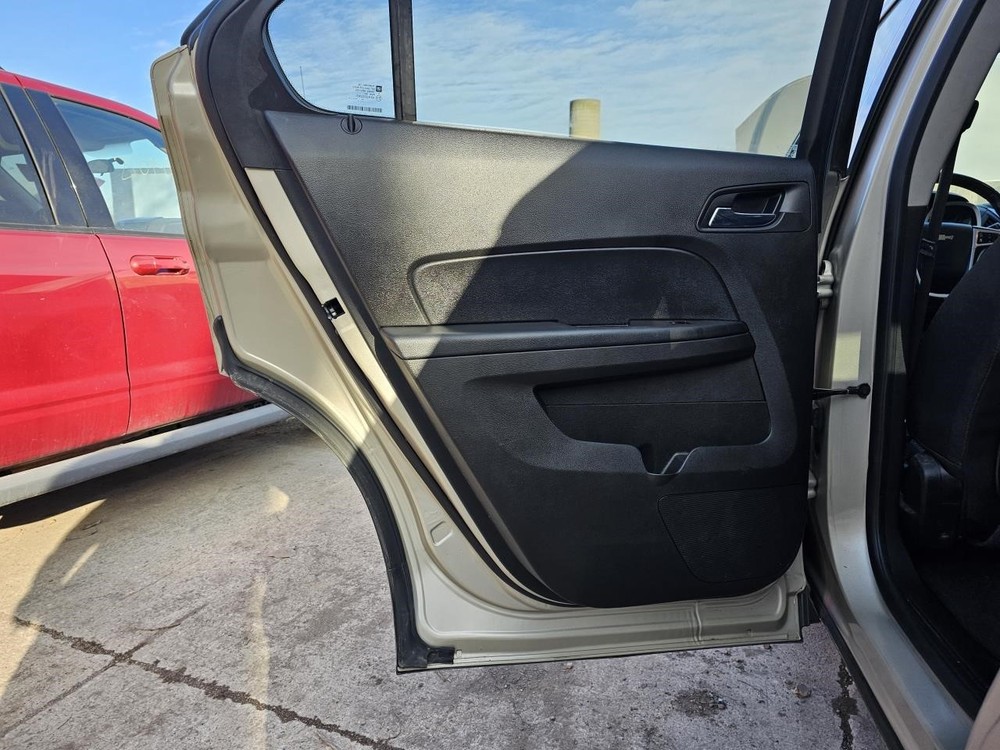 EQUINOX 2015 Headrest 2430246