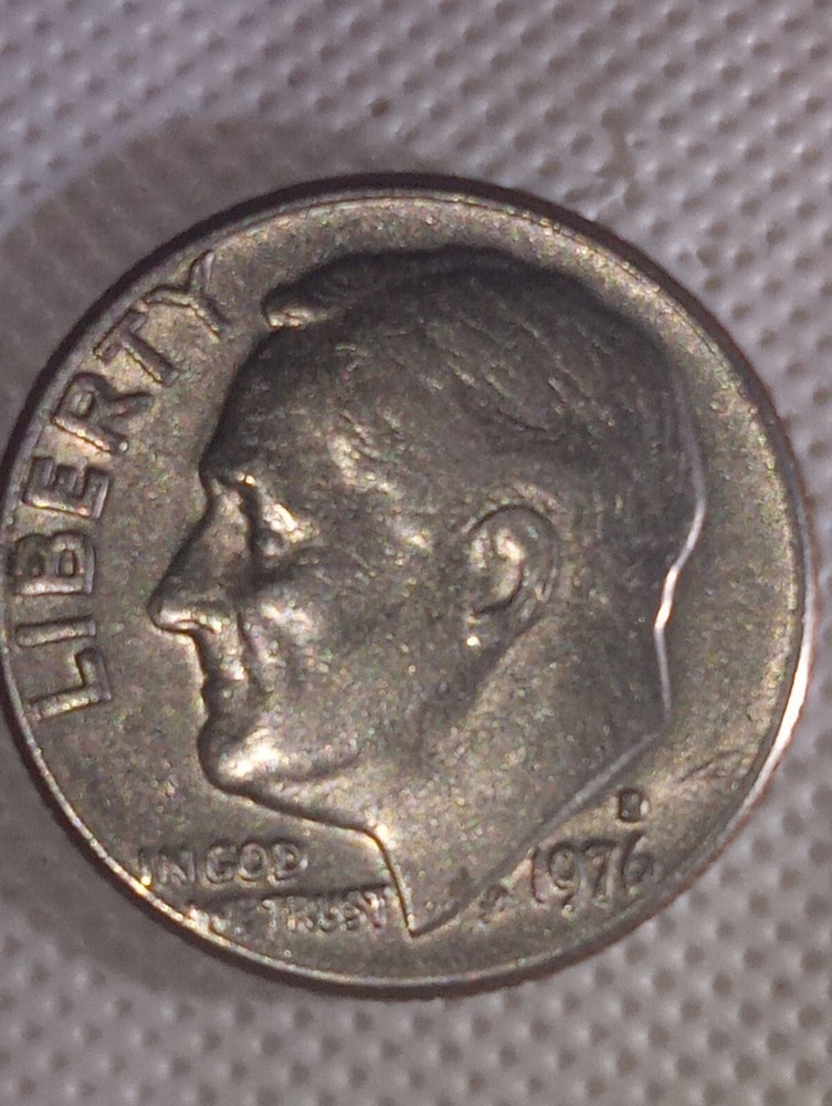 1976 d dime error off center observe