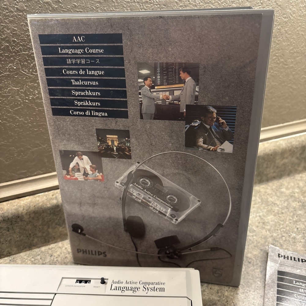 Philips AAC7000 Audio Active Comparative Language System Cassette Player 70's