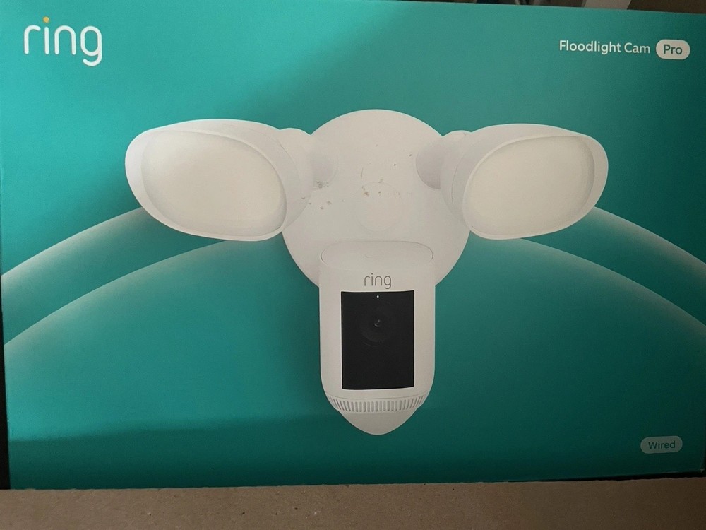 RING Floodlight Cam Wired Pro - White