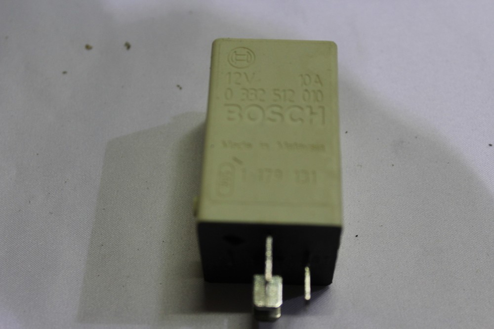 ABS control unit relay for BMW E-31 E-32 E-34