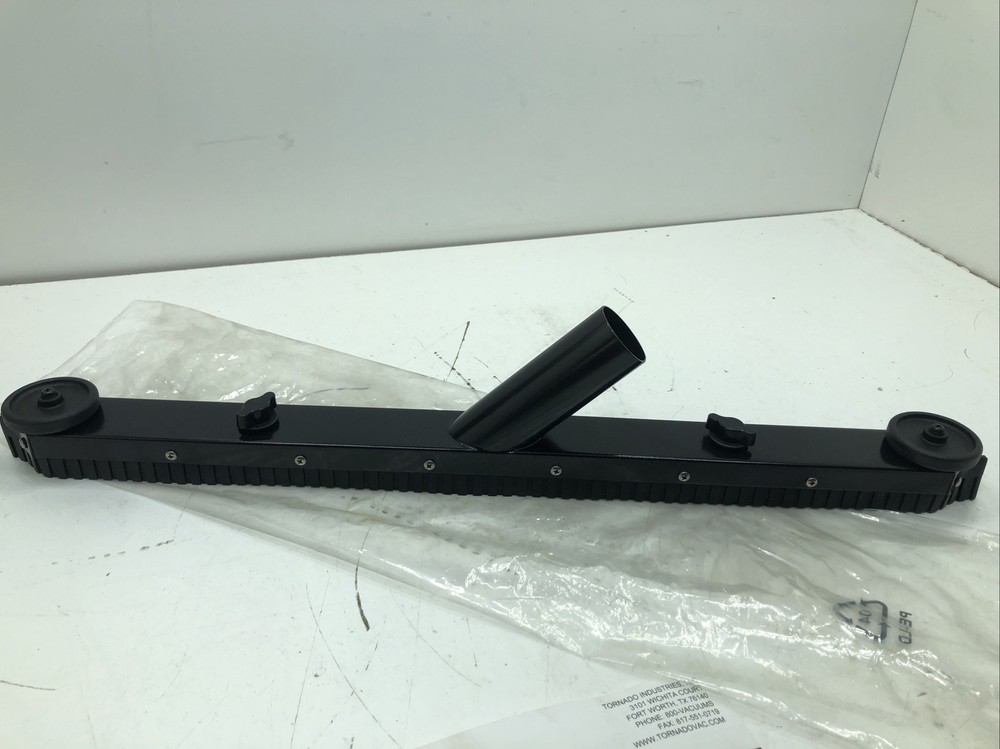 Tornado 94236/94237 Front Mount Squeegee