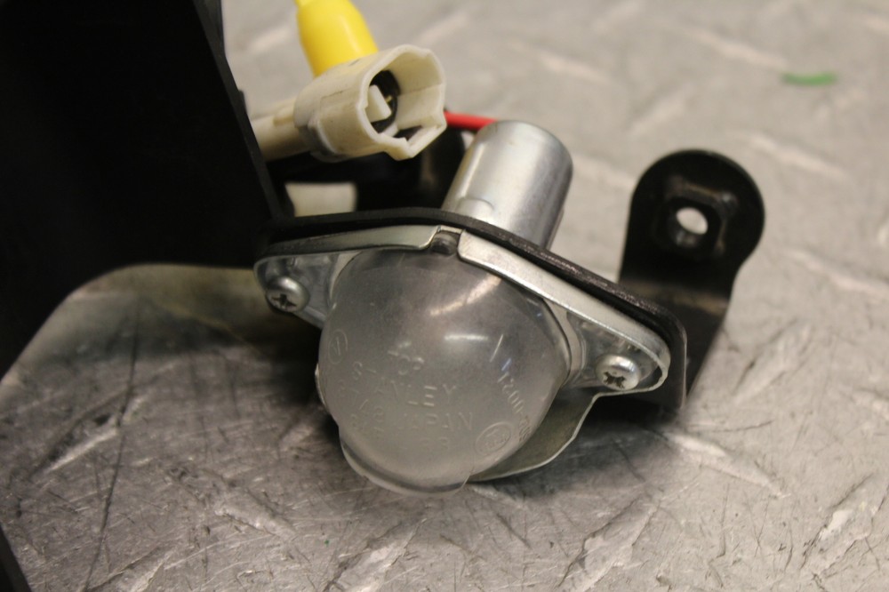 2015 KAWASAKI KLR650 LICENSE PLATE LIGHT