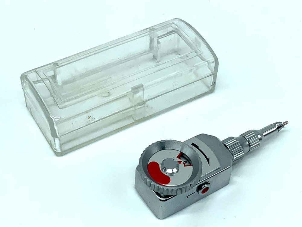 Self-Timer With Box, Mechanical Timer Release