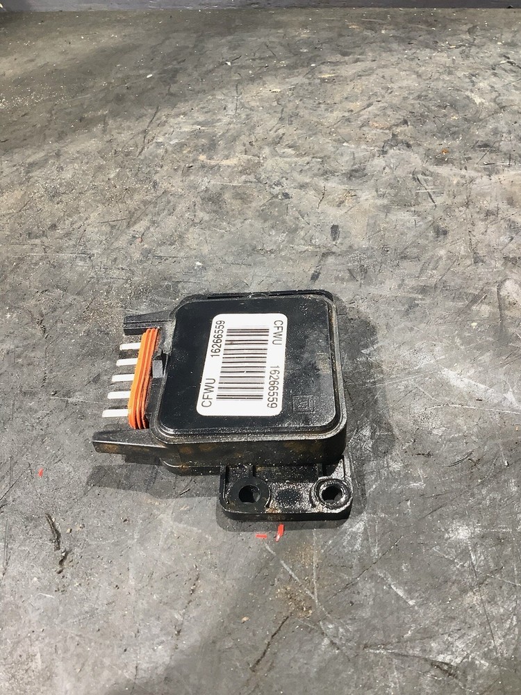 Volvo Penta Mercruiser Knock Control Module Ignition Spark Sensor 16266559