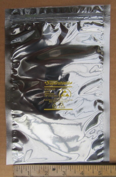 100 5x8" Zip-Top Dou Yee Static Shield Bags