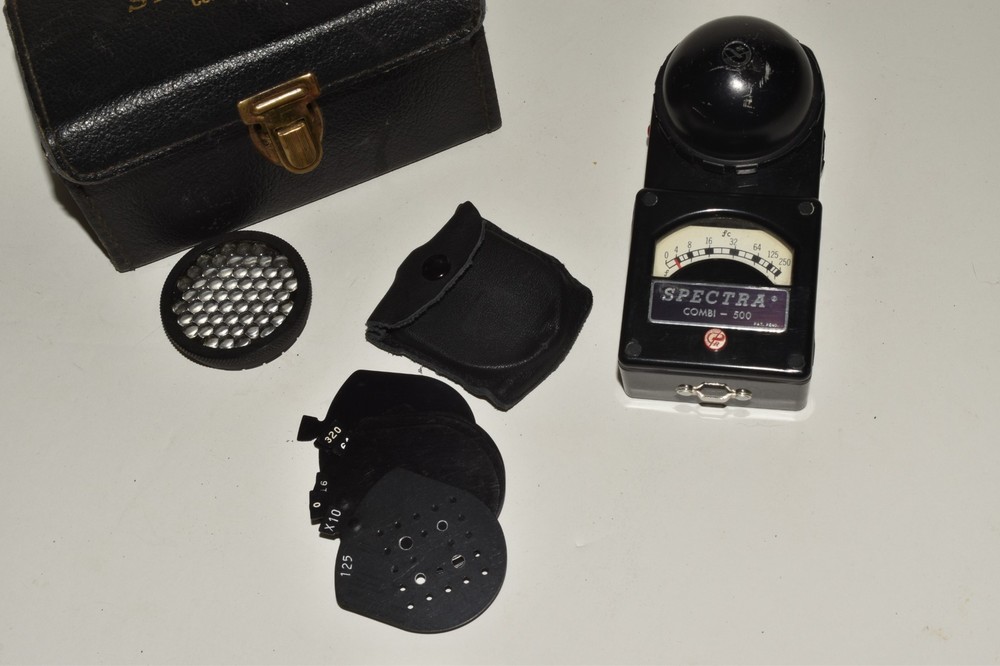 Spectra Combi-500 Light Meter (TKA30)