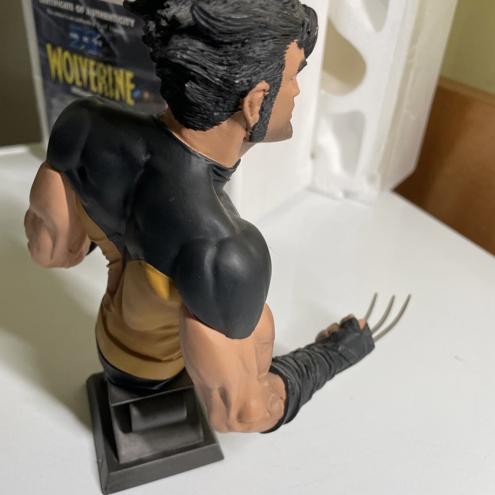 X-MEN WOLVERINE collectible ULTIMATE BUST STATUE model MARVEL DIAMOND SELECT