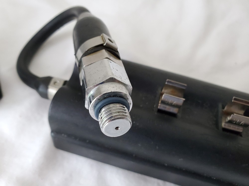Cochran Consulting Nemesis Dive Computer and Battery Pack with connector cord