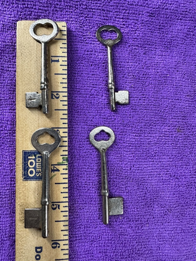 4 Uncut Key Blank Solid Barrel Steel Skeleton Key Silver