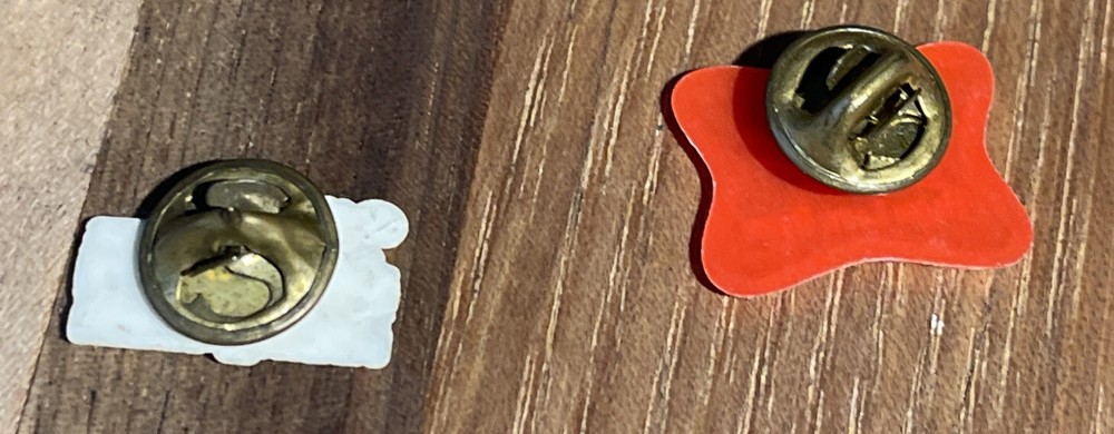 Miller High Life Racing Plastic Pins