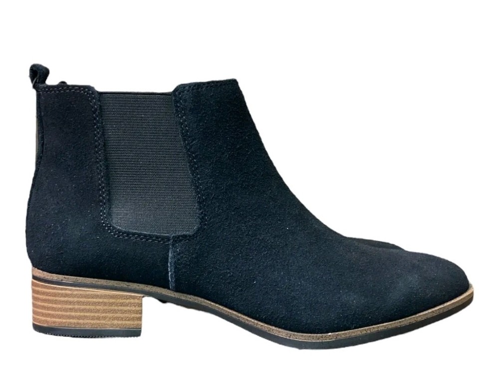 White Mountain Ladies Ankle Boot Size 6.5 Black