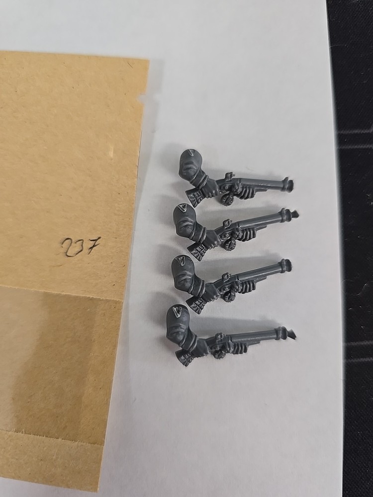 Dwarfs Dwarf Thunderers Weapons Warhammer Fantasy WHFB Bits