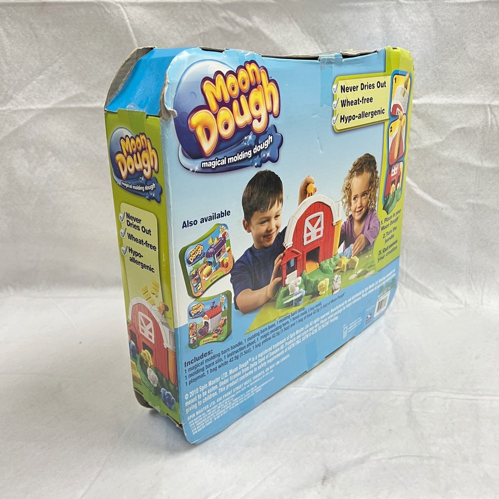 Spin Master Moon Dough Barn
