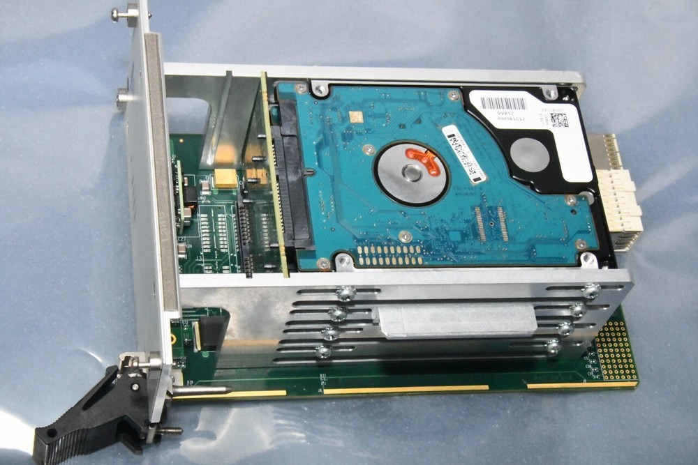 National Instruments NI 8260 4-Drive Storage Module
