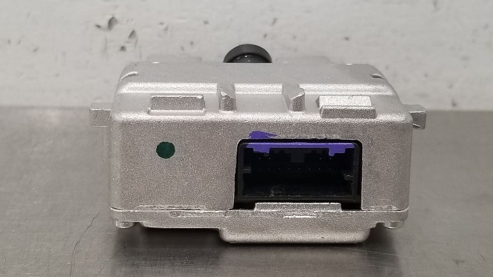 19 GMC SIERRA DENALI 1500 FRONT FACING CAMERA WINDSHIELD MOUNTED 84626331