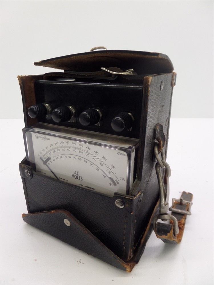 Westinghouse Weschler Type PR-141 AC Voltmeter with Case