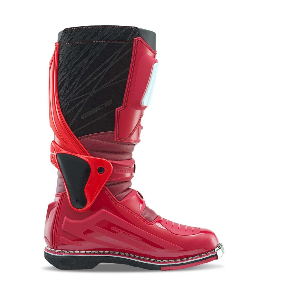 Fastback Endurance Boots Blood Moon Sz 8