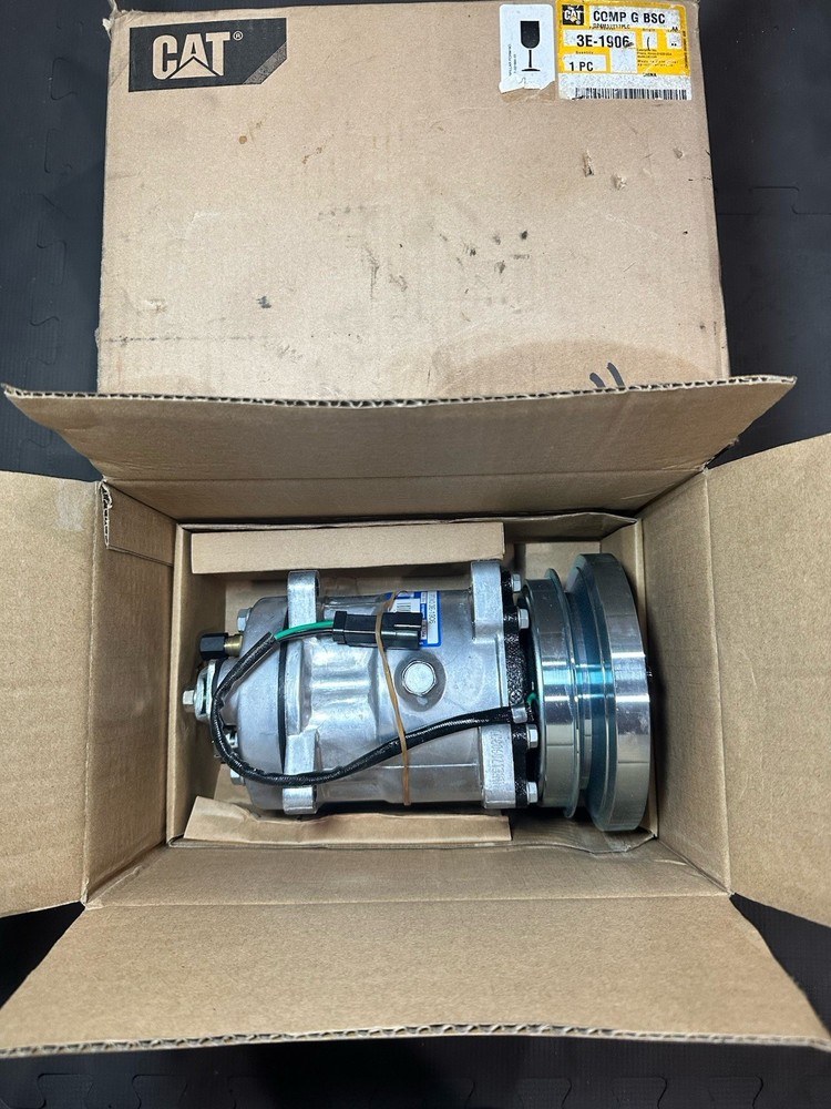 CAT 3E-1906 AC COMPRESSOR