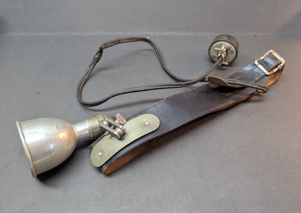 Vintage Lamp Mounted Work Light Functional Leather Belt with Cord Wire