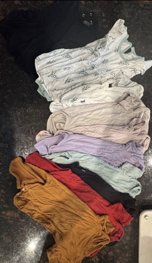 Kyte Baby 6-12 Months Lot