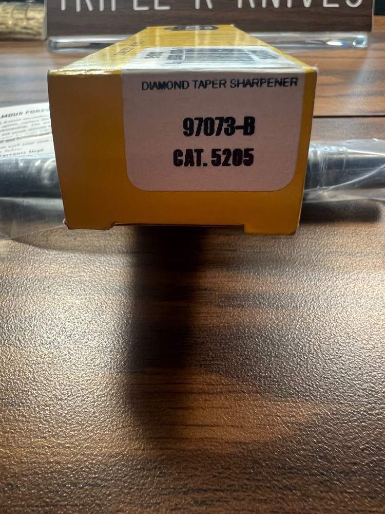 Buck 97073-B Diamond Taper Sharpener