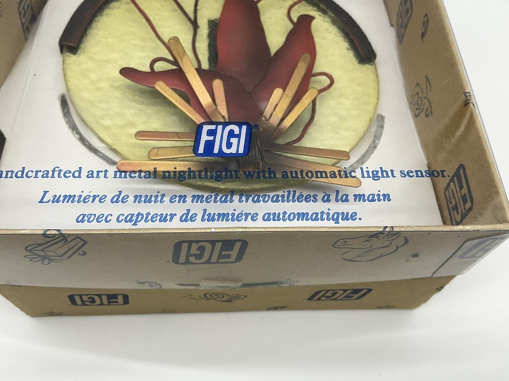 Figi metal night light campfire design auto sensor NIB