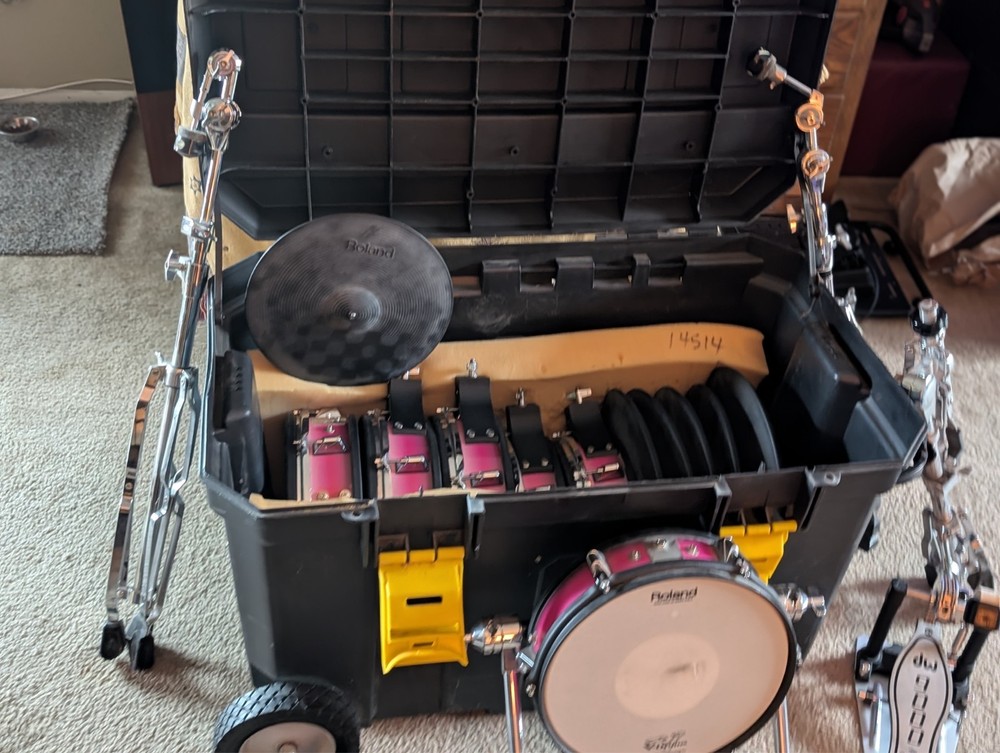 TD-10 v drums- drum set w/ extra pieces