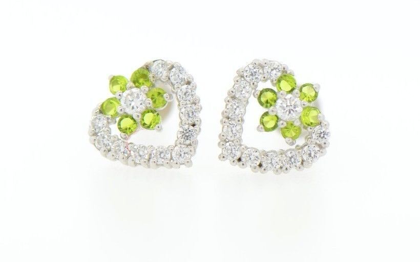 14K White Gold Heart Shape CZ Stud Earrings