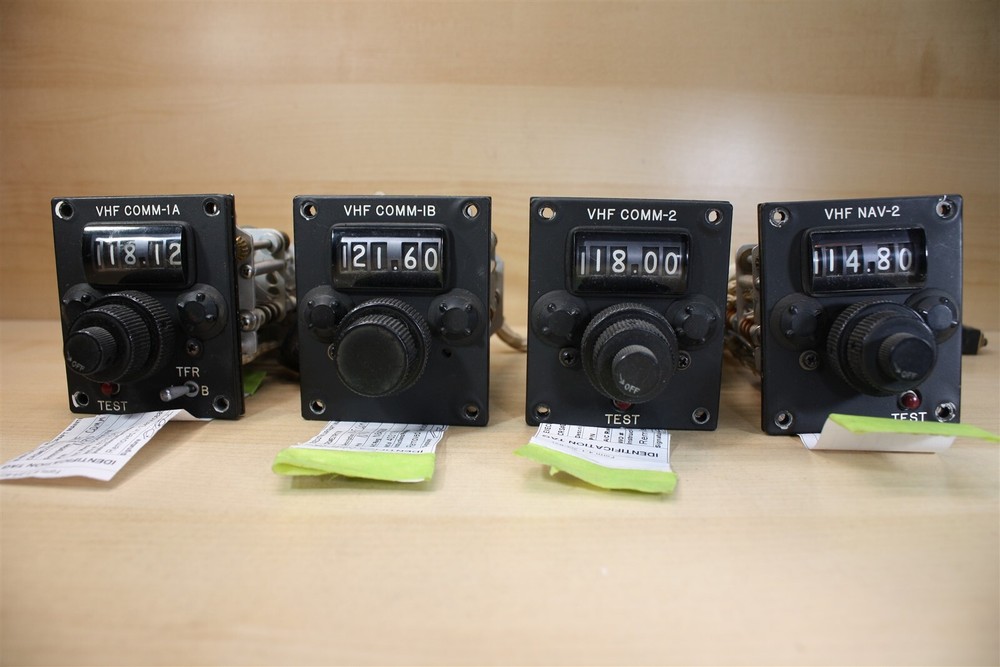 Lot of (4) Unknown NAV COMM Control Heads (Gables?)