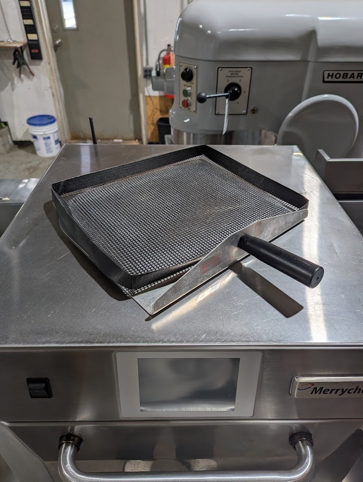 Merrychef eikon e4s High-Speed Accelerated Cooking Countertop Oven