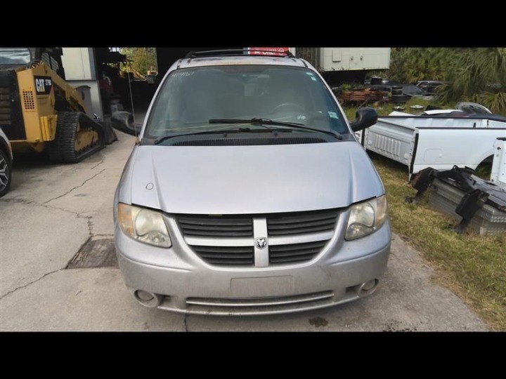 2003-2005 Dodge Caravan ABS Anti-Lock Brake Pump Module Assembly Traction Ctrl