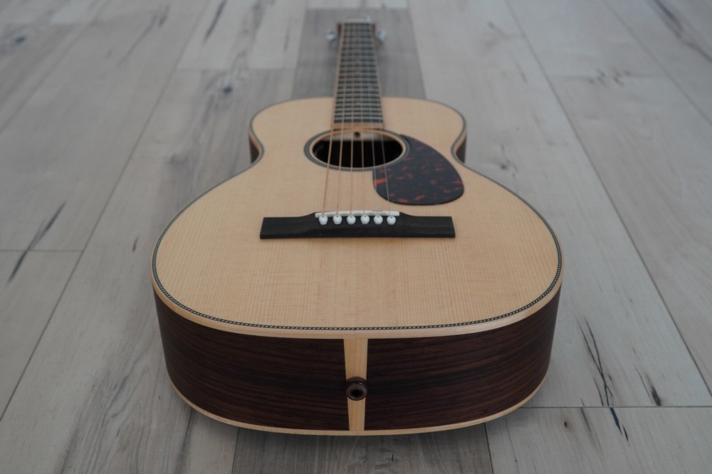 Larrivée O-40 Indian Rosewood w/ Element VTC