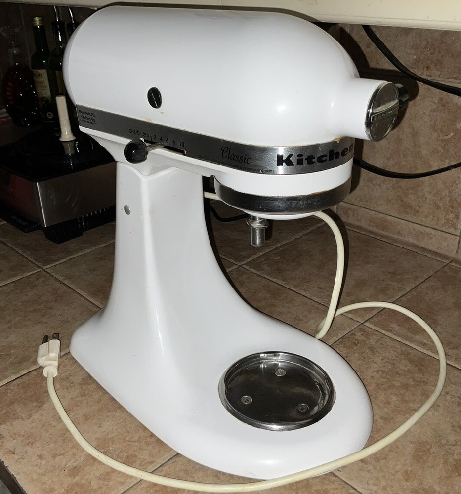 Kitchenaid Stand Mixer Classic With Spiralizer, Grinder, Peeler & Corer, Slicer