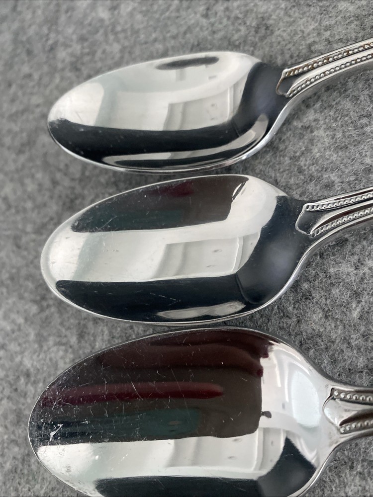 4 Oneida Stainless Countess Glossy Beaded Place Oval Soup Spoons Flatware
